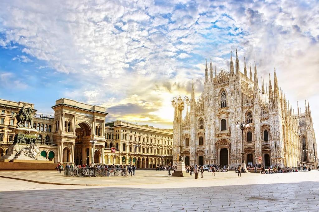 Piazza Duomo - Antico Appartamento Dell'800 Milano Esterno foto